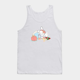 cute bunny playing video games Tank Top